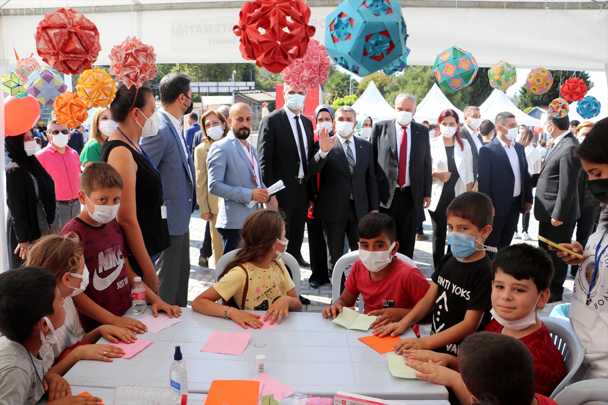 Hatay'da TÜBİTAK bilim şenlikleri başladı