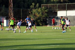 HATAY (AA) – Süper Lig ekiplerinden Atakaş Hatayspor'un teknik direktörü