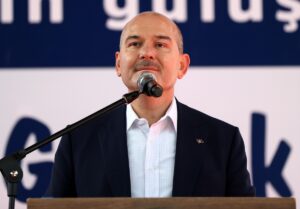 BURSA (AA) – İçişleri Bakanı Süleyman Soylu, İdlib'de 3,8 milyon,