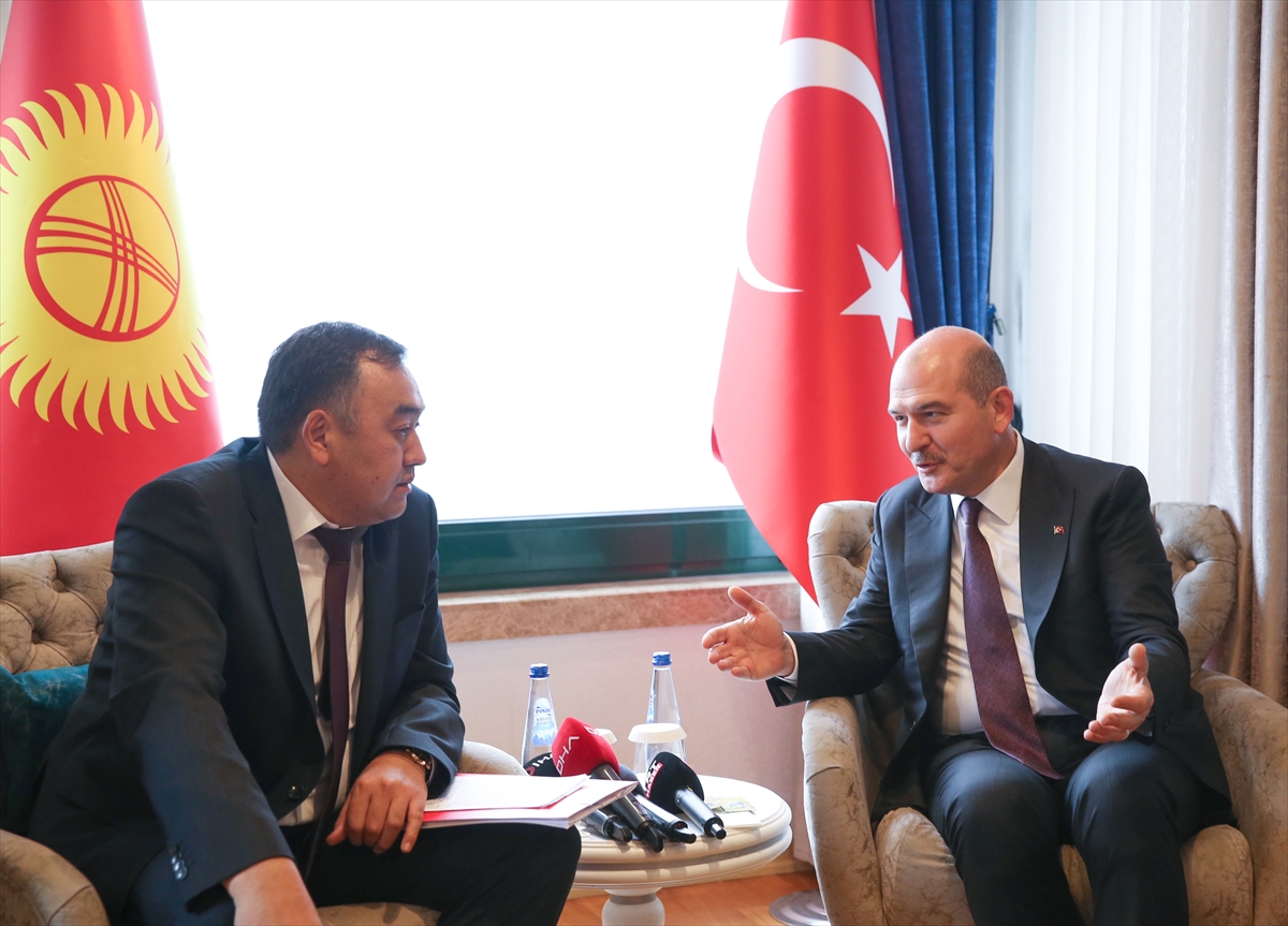 İçişleri Bakanı Soylu, Kırgızistan İçişleri Bakanı Niyazbekov ile görüştü: