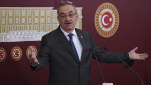 İYİ Parti Grup Başkanı İsmail Tatlıoğlu, 2022 yılı bütçesine ilişkin,