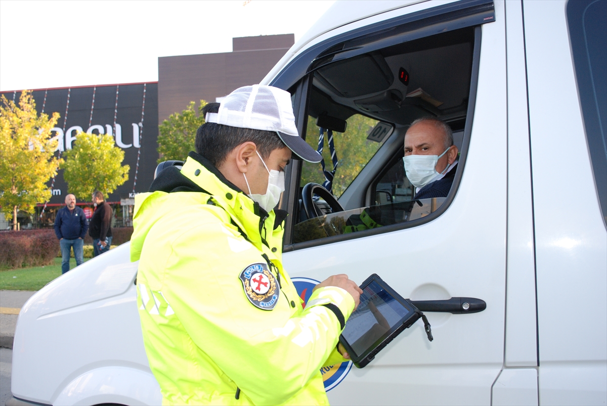 GÜNCELLEME – İstanbul'da okul servislerine yönelik denetim