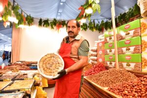 İSTANBUL (AA) – İstanbul'da, Trabzon'un yöresel yemekleri, tatlıları ve el