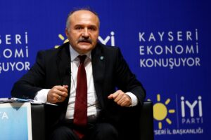 - "İnsanın, esnafın, işverenin, işsizin, çiftçinin sorunlarını konuşarak, bunu siyasetin