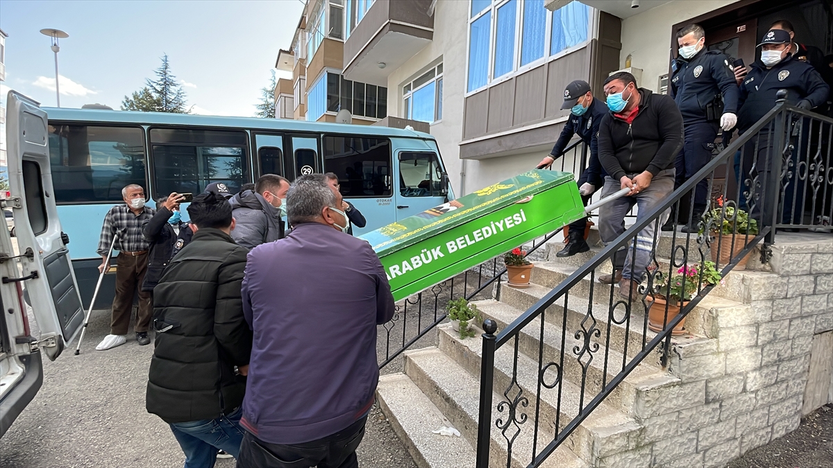 Karabük'te İran uyruklu kişi evinde ölü bulundu