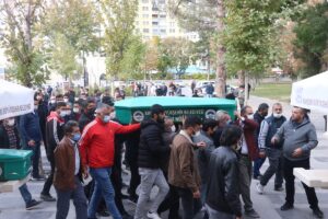 KAYSERİ (AA) – Kayseri'nin Tomarza ilçesinde, akraba iki aile arasında