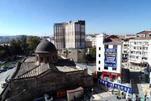 KAYSERİ (AA) – Kayseri'de kütüphaneye dönüştürülen tarihi Meryem Ana Kilisesi'nin