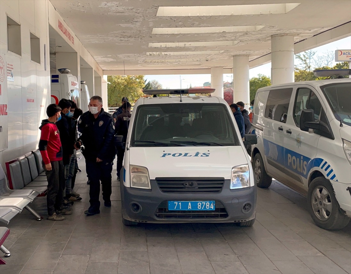 Kırıkkale'de 10 düzensiz göçmen yakalandı