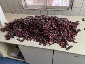 - Zanlıların imalini yaptıkları sildenafil katkılı ürünleri "bitkisel macun" adıyla