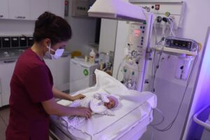 ADIYAMAN (AA) – Adıyaman'da toprağa yarı gömülü bulunan ve hastanedeki