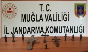 MUĞLA (AA) – Muğla'nın Menteşe ilçesinde düzenlenen tarihi eser operasyonunda