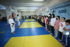 ORDU (AA) – HAYATİ AKÇAY – 1992 Barselona Olimpiyatları'na katılarak