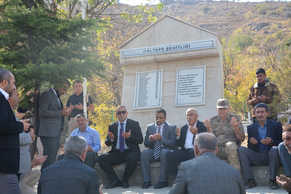 PKK'lı teröristlerin Daltepe ve Kalkancık köylerinde katlettiği 37 kişi anıldı