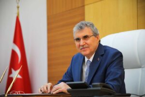 SAKARYA (AA) – Sakarya'da sağlık çalışanlarına yönelik ücretsiz ulaşım uygulaması,