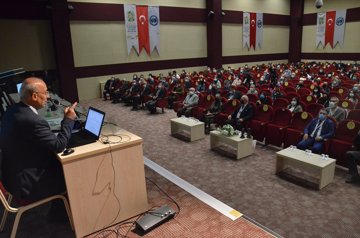 TDK Başkanı Gülsevin, Yunus Emre ve Türkçe Bilgi Şöleni'nde konuştu: