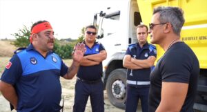 TEKİRDAĞ (AA) – Tekirdağ'da, Süleymanpaşa Belediyesinin çevre temizliğine dikkati çekmek