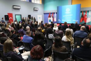 TİRAN (AA) – Türkiye Maarif Vakfının (TMV) Arnavutluk'taki okullarının 2021-2022