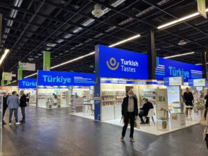 KÖLN (AA) – Almanya'nın Köln kentinde bugün kapılarını açan dünyanın