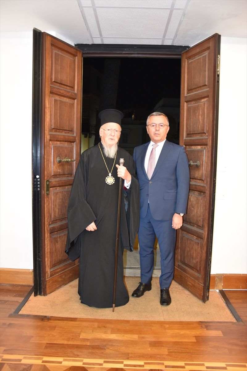 Türkiye'nin Vatikan Büyükelçisi Göktaş, Fener Rum Patriği Bartholomeos'u ağırladı