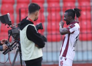 - Tuzlaspor: 0 - Royal Hastanesi Bandırmaspor: 3