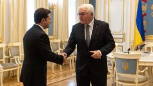 KİEV (AA) – Ukrayna Devlet Başkanı Vladimir Zelenskiy, Almanya Cumhurbaşkanı