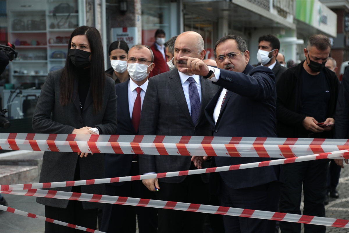 Ulaştırma ve Altyapı Bakanı Karaismailoğlu, AK Parti Samsun İl Başkanlığı'nda konuştu: