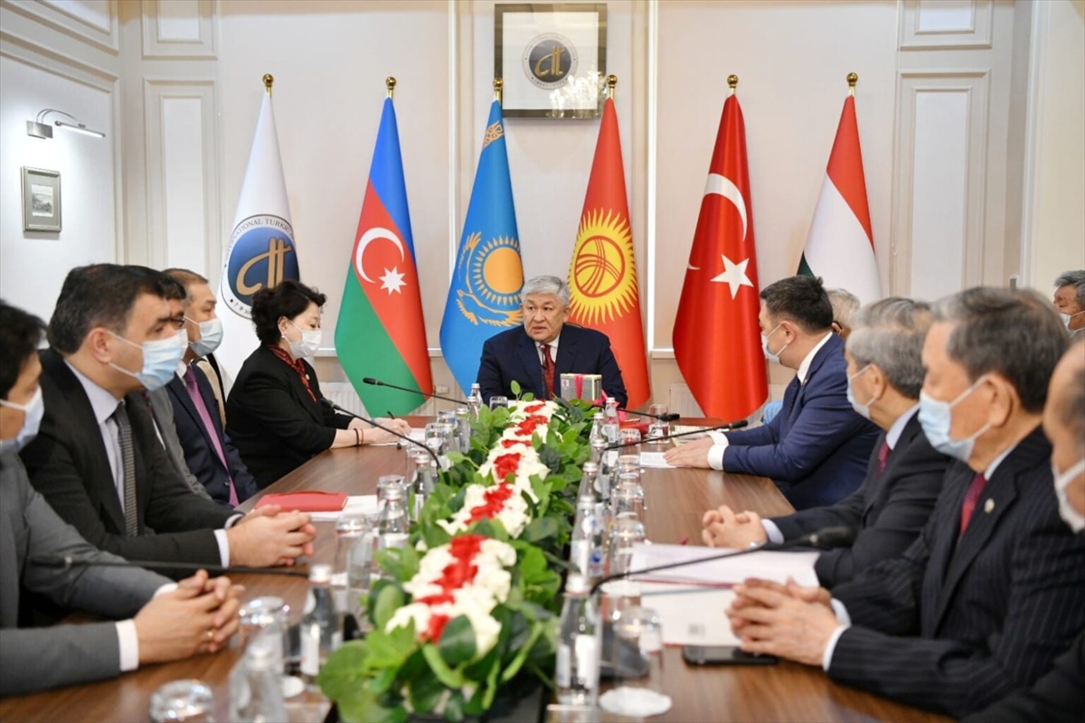 Uluslararası Türk Akademisi'nin yeni binası açıldı