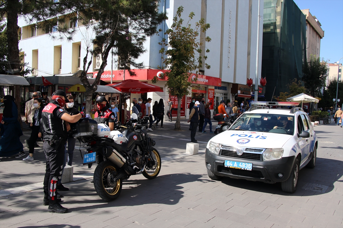 Uşak ve Denizli'deki Kovid-19 vakası artışlarından vatandaş da endişeli