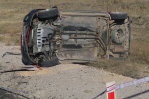 YOZGAT (AA) – Yozgat'ta hafif ticari aracın şarampole devrilmesi sonucu