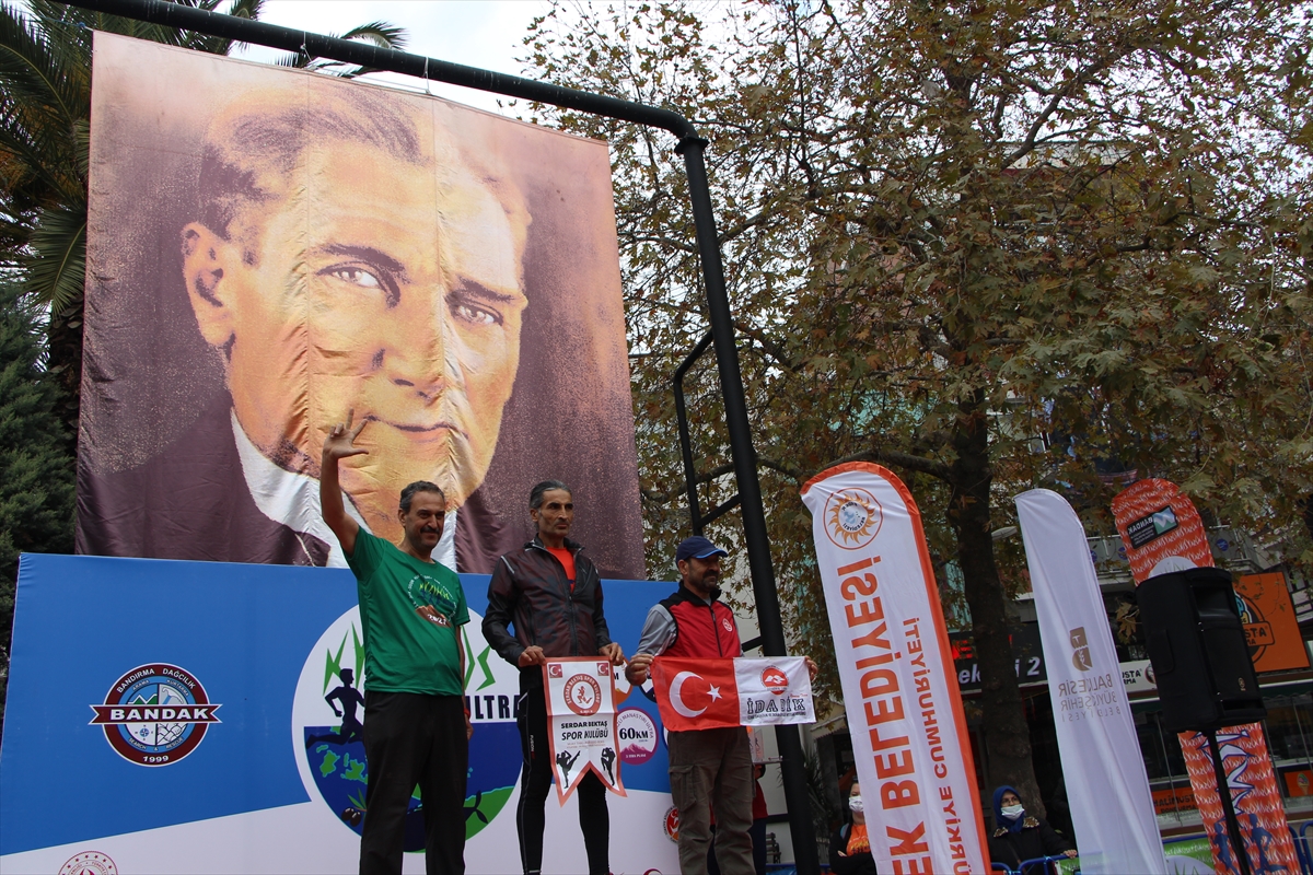 2. Kyzikos Uluslararası Ultra Maratonu'na 550 sporcu katıldı