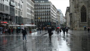 Avusturya’da yeni tip koronavirüs (Kovid-19) aşısı yaptırmayanlar için bugünden itibaren