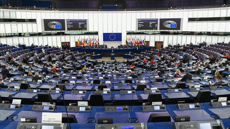 Avrupa Parlamentosu’ndan Türkiye’deki Suriyelilere 150 milyon avro desteğe onay