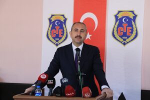 ERZURUM (AA) – Adalet Bakanı Abdulhamit Gül, ceza infaz kurumu