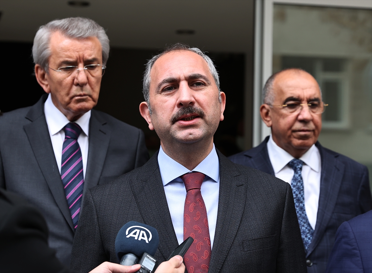Adalet Bakanı Gül, Gaziantep'te bebeğin darbedilmesini kınadı: