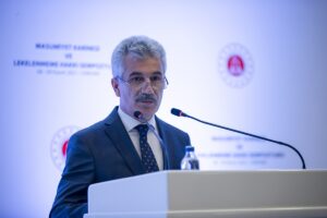 ANKARA (AA) – Adalet Bakanı Abdulhamit Gül, kimsenin kimseye çamur