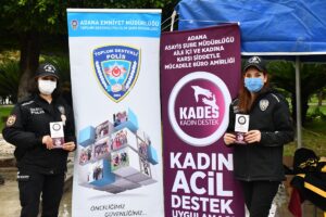 ADANA (AA) – Adana ve Hatay'da kadınlara, 25 Kasım Kadına