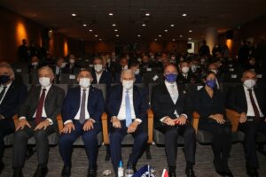 İSTANBUL (AA) – AK Parti Genel Başkanvekili Binali Yıldırım, gençlere