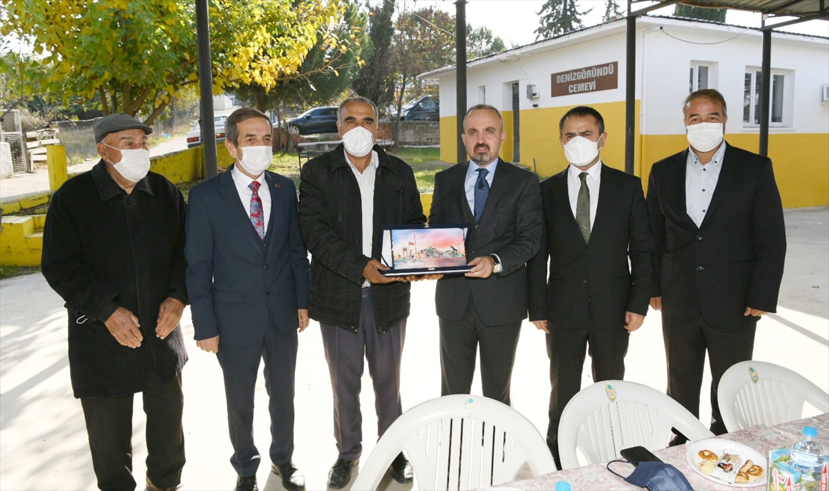 AK Parti'li Turan, Çanakkale'de cemevi yöneticileri ve muhtarlarla bir araya geldi:
