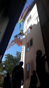 ANTALYA (AA) – Antalya'nın Alanya ilçesinde yamaç paraşütü yapan Rus