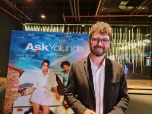 İSTANBUL (AA) – HİLAL UŞTUK – Romantik komedi filmi "Aşk