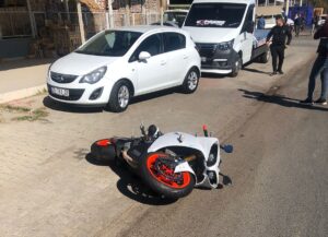 AYDIN (AA) – Aydın'ın Sultanhisar ilçesinde motosikletin çarptığı yaşlı kadın