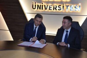 BATMAN (AA) – Batman Belediyesi ile Batman Üniversitesi arasında imzalanan