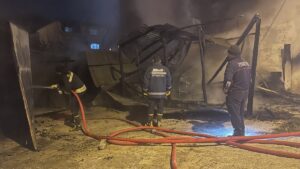 BAYBURT (AA) – Bayburt'ta 4 katlı bir apartmanın garajında çıkan