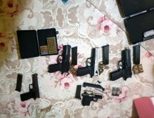 BİTLİS (AA) – Bitlis merkezli 4 ilde, terör örgütü PKK/KCK'ya