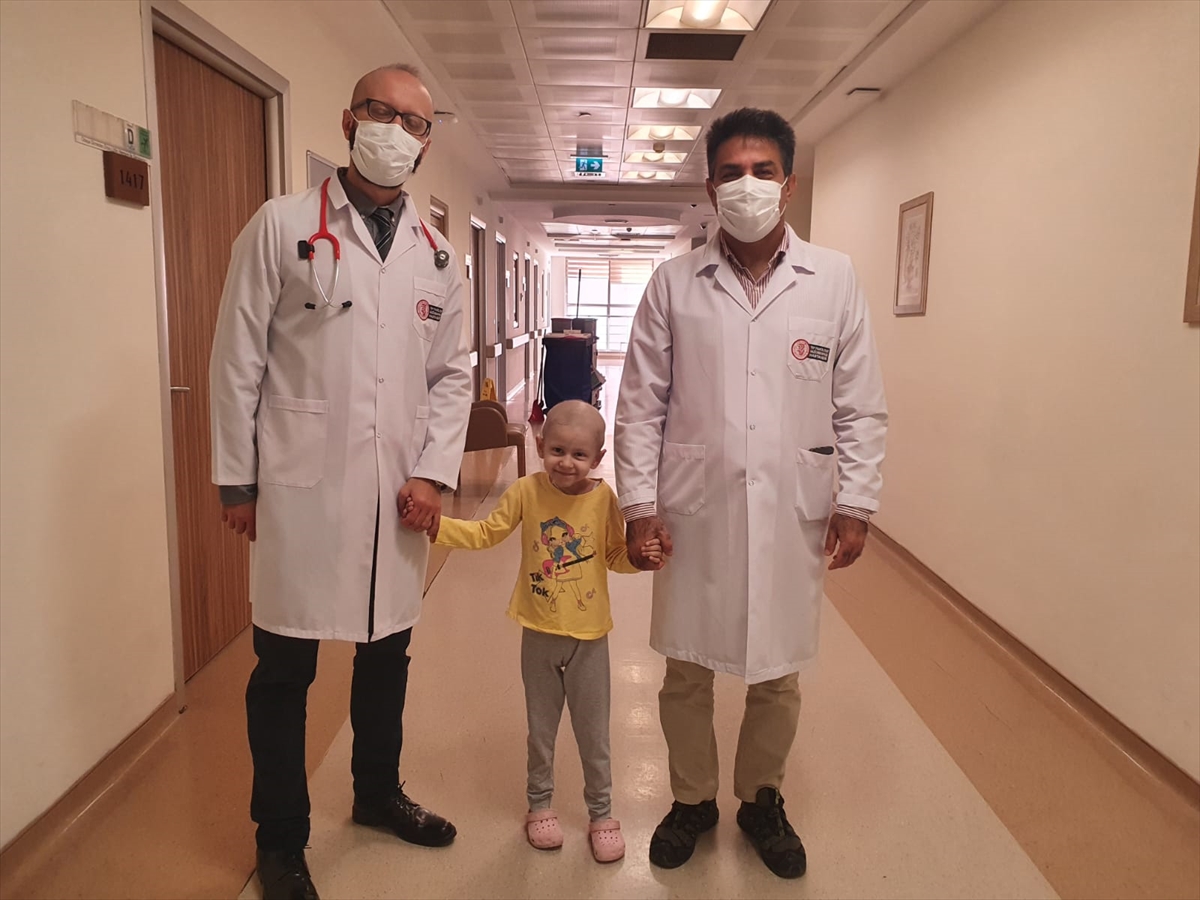 Böbrek kanseri 6 yaşındaki Saraybosnalı Ivana, Türkiye'de sağlığına kavuştu