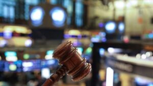 BRÜKSEL (AA) – Avrupa borsaları, haftanın son işlem gününü düşüşle