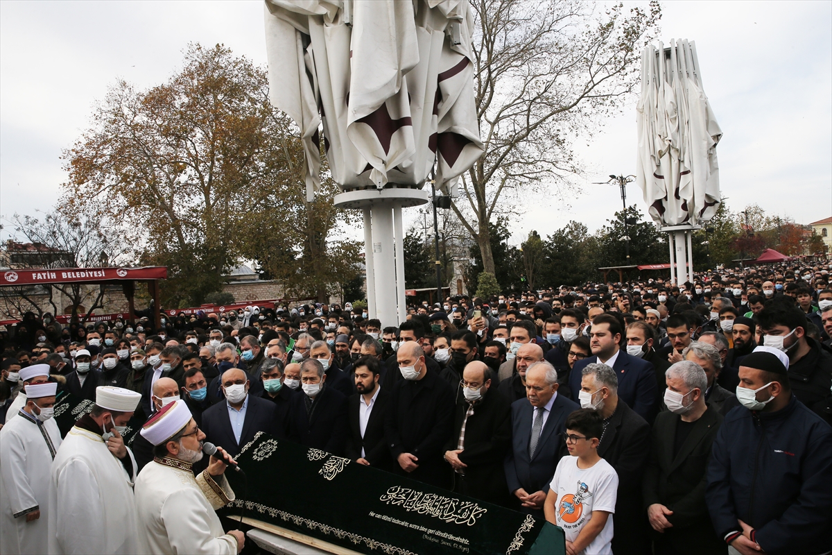 Bursa'daki trafik kazasında vefat eden Genç İHH gönüllüleri son yolculuğuna uğurlandı