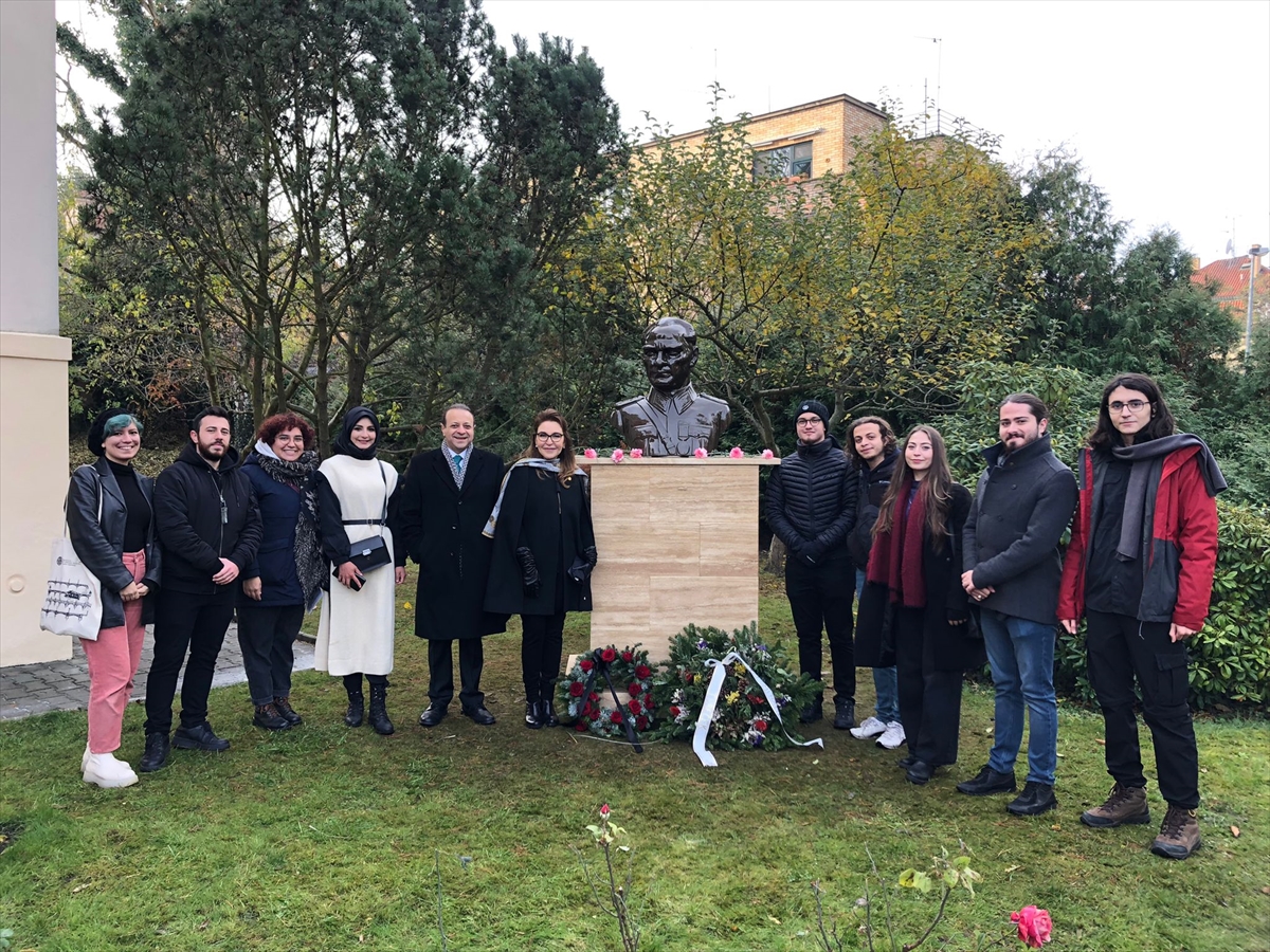 Büyük Önder Atatürk, vefatının 83. yılında Avrupa ülkelerinde anıldı