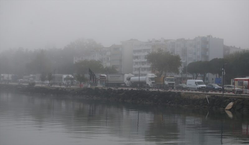 Çanakkale Boğazı gemi geçişlerine kapatıldı