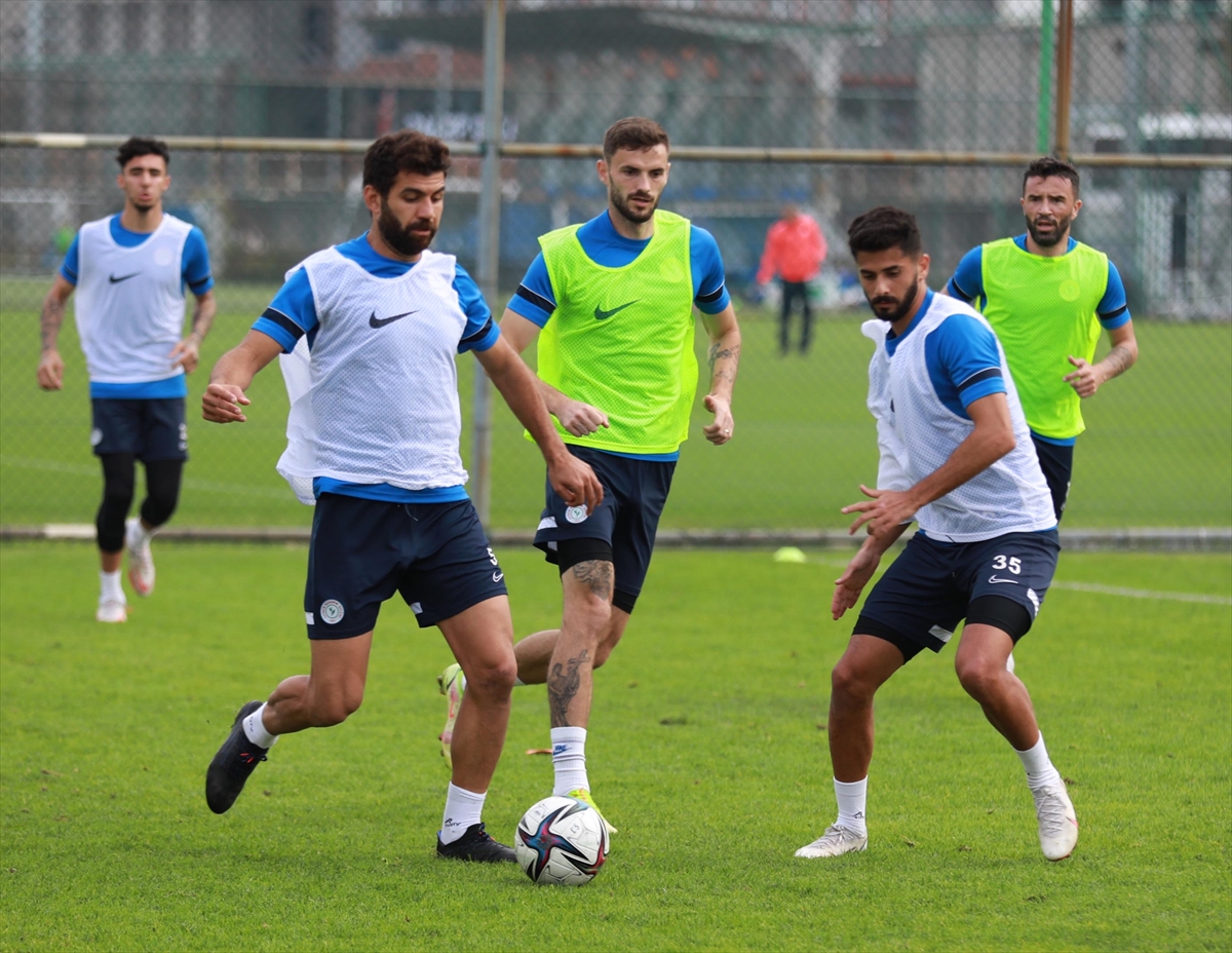 Çaykur Rizespor Teknik Direktörü Hamzaoğlu'ndan Alanyaspor maçı değerlendirmesi: